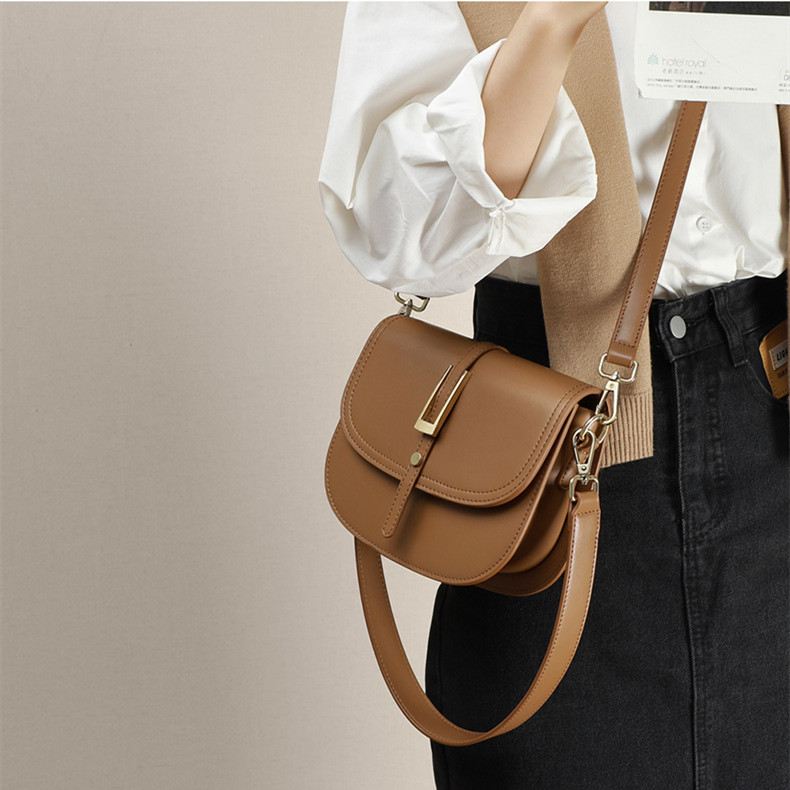 ブラウン ショルダー バッグ 2way 大人 可愛い 斜 めがけ バッグ  