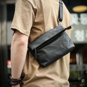 メンズ 小さい カバン 30代 おしゃれ 本革ショルダーバッグ 手持ち 