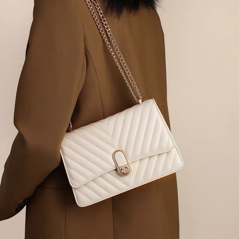 キルティング 風 2way ショルダー バッグ 女性 バッグ 人気 40 代  