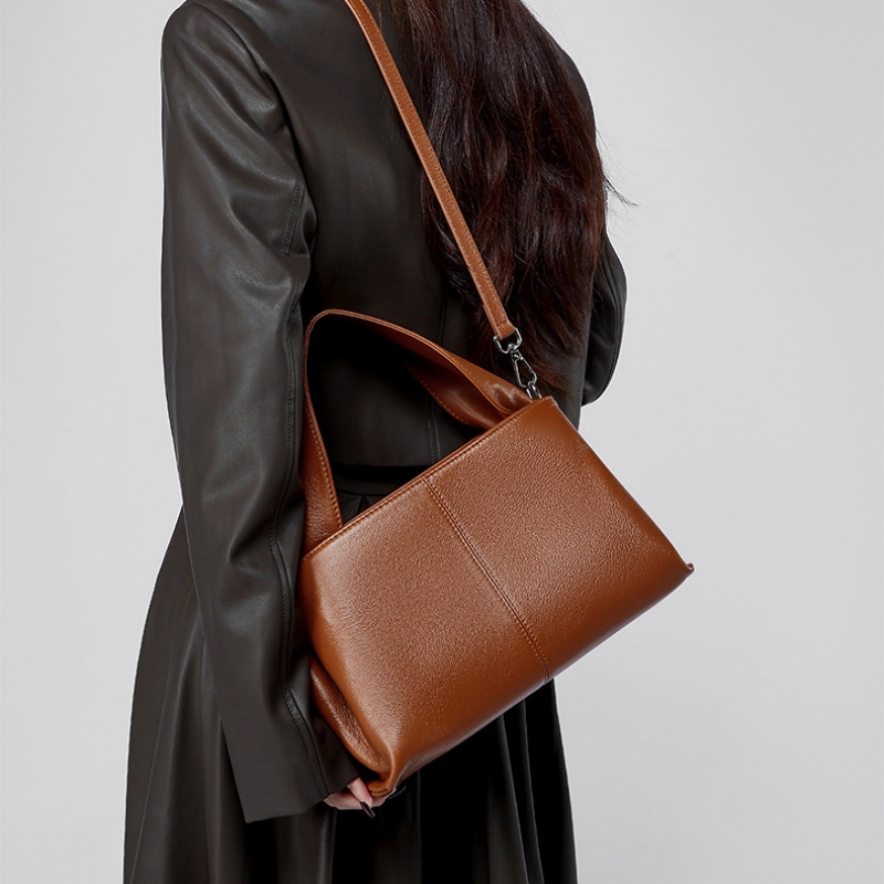 送料無料≪綺麗≫リザード 2wayハンドバッグ ワンショルダーバッグ 向こ 