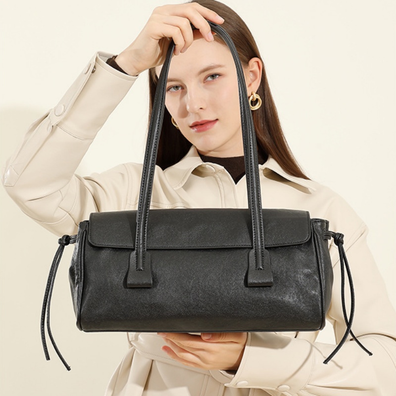 バッグ RADLEY LONDON ／ レザーショルダーバッグ
