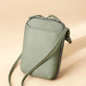 スマホショルダー 本革 スマホポーチ 革 ミニ ショルダー ポシェット ショルダー バッグ 縦 型 ミニ ショルダー バッグ かわいい ミニ バッグ 財布 代わり