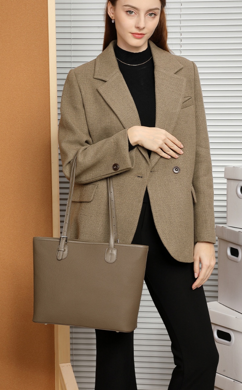本 革 トート バッグ レディース トート バッグ レディース 人気 40 代 ビジネス トート バッグ 通勤 バッグ 女性 軽い a4 革 の 手提げ バッグ 大人 バッグ レディース 人気