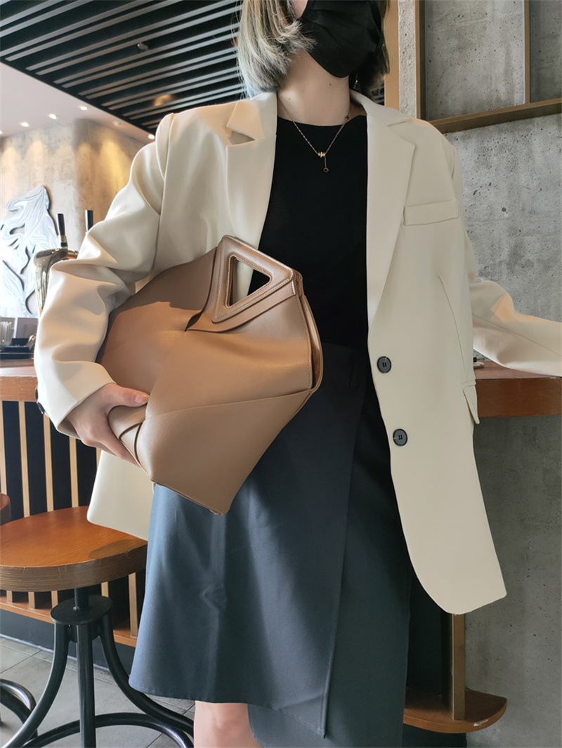 本革 トートバッグ 40 代 女性 通勤 バッグ トート バッグ おしゃれ パソコン が 入る トート バッグ 巾着 付き バッグ ショルダー バッグ 仕事 用 トート バッグ 大 容量 韓国 編み風