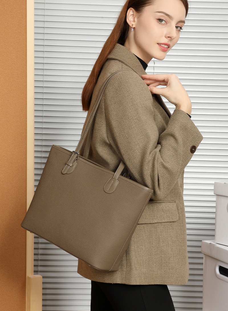 本 革 トート バッグ レディース トート バッグ レディース 人気 40 代 ビジネス トート バッグ 通勤 バッグ 女性 軽い a4 革 の 手提げ バッグ 大人 バッグ レディース 人気