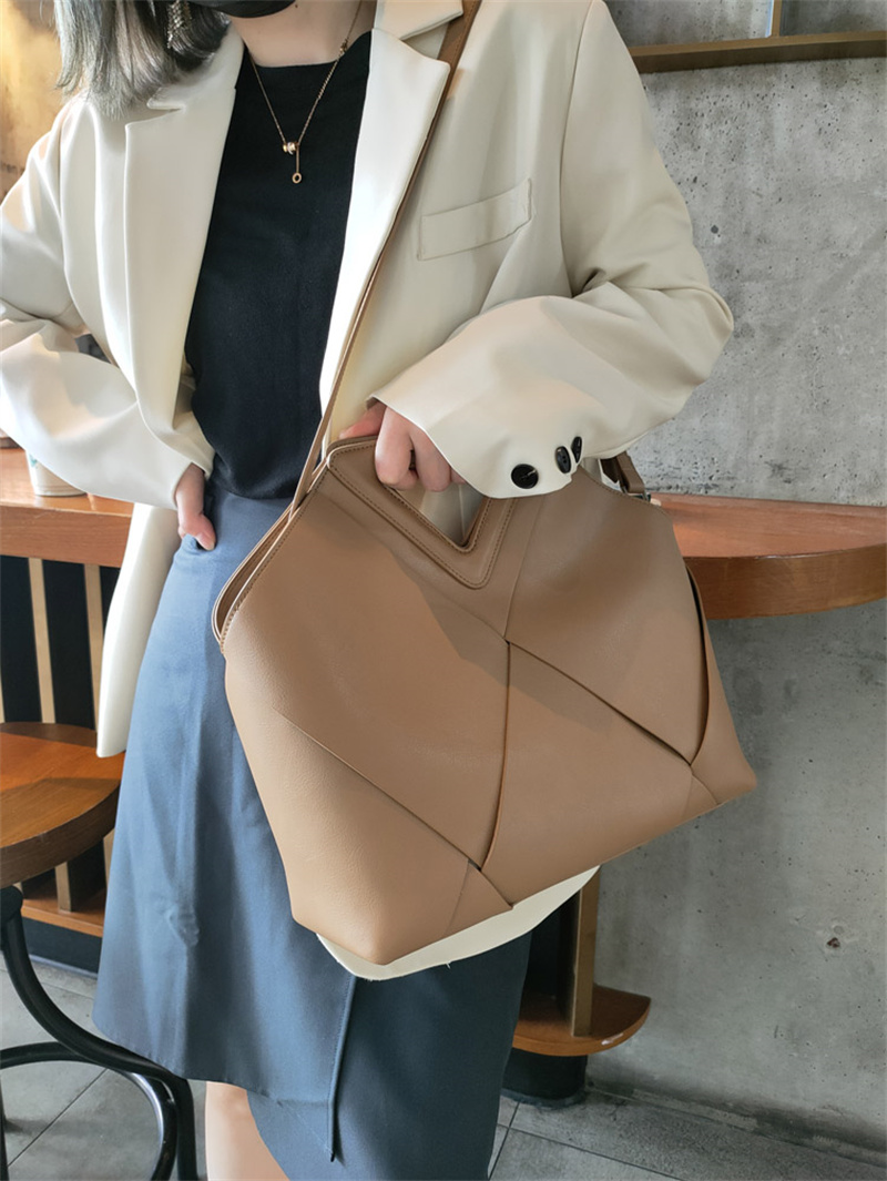 本革 トートバッグ 40 代 女性 通勤 バッグ トート バッグ おしゃれ パソコン が 入る トート バッグ 巾着 付き バッグ ショルダー バッグ 仕事 用 トート バッグ 大 容量 韓国 編み風