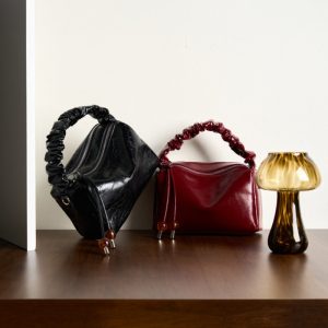 バッグ レディース 人気 シャーリング ショルダー バッグ チェーン ショルダー バッグ 大人 可愛い バッグ 30 代 ミニ ポシェット 本 革 バッグ レディース おしゃれ