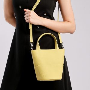 バケツ 型 巾着 ショルダー バッグ 3way バッグ 牛革 小さめ ショルダー バッグ 本 革 ミニトート バッグ 主婦 普段 使い バッグ 40 代 おすすめ の マザーズ バッグ バケツ 型 巾着 ショルダー バッグ 3way バッグ 牛革 小さめ ショルダー バッグ 本 革 ミニトート バッグ 主婦 普段 使い バッグ 40 代 おすすめ の マザーズ バッグ