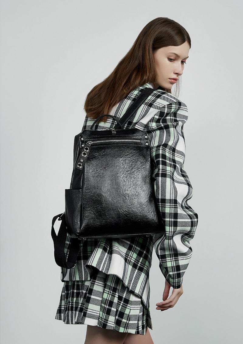 本革 リュックサック レザー バック パック おすすめ リュック 一泊 旅行 リュック ビジネス 出張 マザーズバッグ リュック ママ バッグ リュック 芸能人