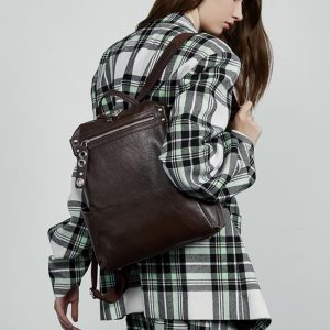 本革 リュックサック レザー バック パック おすすめ リュック 一泊 旅行 リュック ビジネス 出張 マザーズバッグ リュック ママ バッグ リュック 芸能人