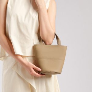 バケツ 型 巾着 ショルダー バッグ 3way バッグ 牛革 小さめ ショルダー バッグ 本 革 ミニトート バッグ 主婦 普段 使い バッグ 40 代 おすすめ の マザーズ バッグ バケツ 型 巾着 ショルダー バッグ 3way バッグ 牛革 小さめ ショルダー バッグ 本 革 ミニトート バッグ 主婦 普段 使い バッグ 40 代 おすすめ の マザーズ バッグ