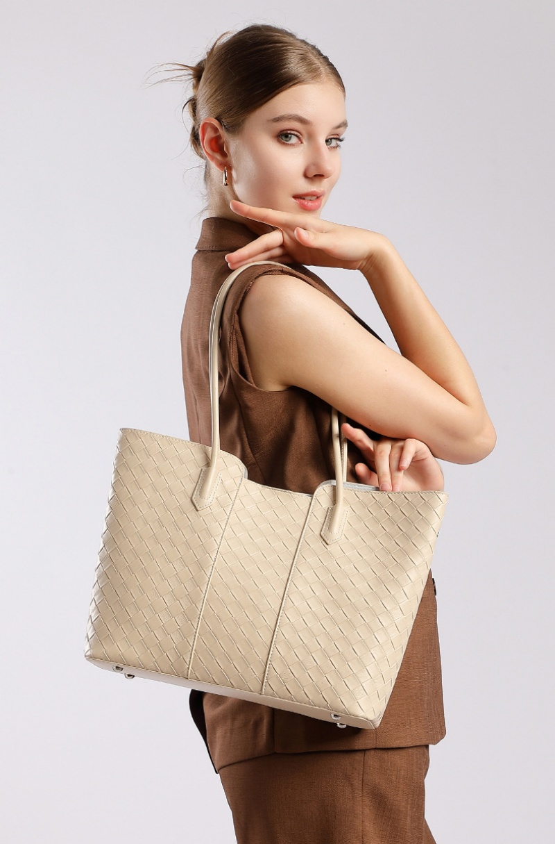 本 革 トート バッグ 柔らかい レザー 編み込み バッグ 通勤 レディース トート バッグ 革 バッグ 肩掛け 50 代 トート バッグ カジュアル マザーズ バッグ 本 革
