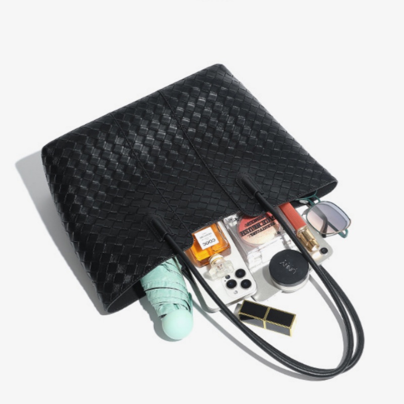 本 革 トート バッグ 柔らかい レザー 編み込み バッグ 通勤 レディース トート バッグ 革 バッグ 肩掛け 50 代 トート バッグ カジュアル マザーズ バッグ 本 革