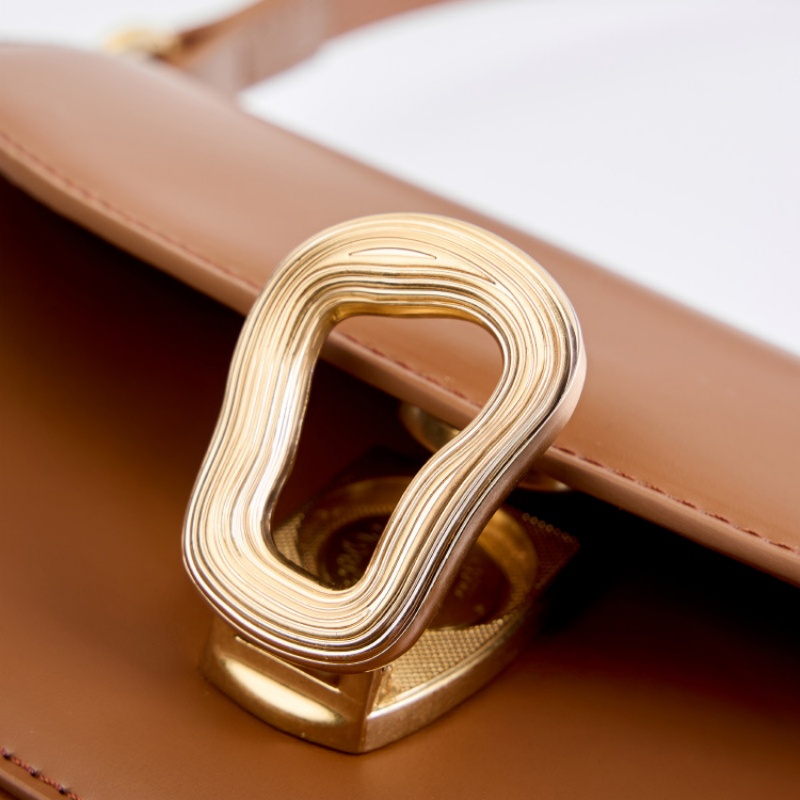 レディース ショルダーバッグ 本革 サドル バッグ 可愛い クロス ボディ ショルダー バッグ ハンドバッグ 安い かわいい ショルダー バッグ 女性 バッグ 人気 40 代 カジュアル 50 代 女性 人気 バッグ