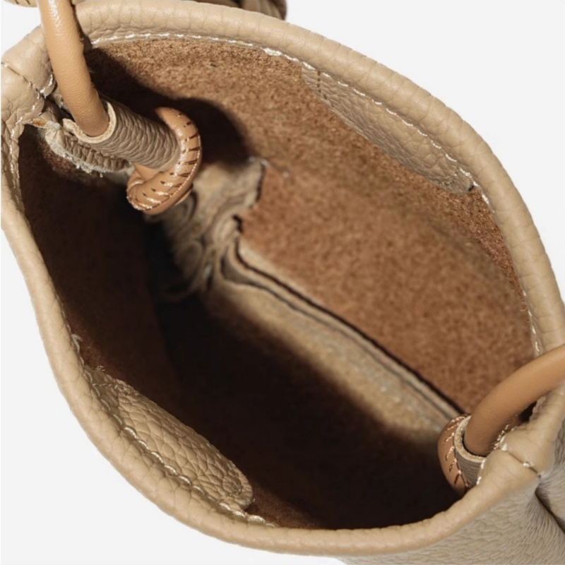 スマホ ポシェット 縦 型 本 革 ショルダー バッグ 普段 使い 可愛い ショルダー ポーチ ミニ ショルダー シンプル 大人 可愛い 斜 めがけ バッグ 軽い ミニポーチ 革 軽く て 丈夫 な ショルダー バッグ