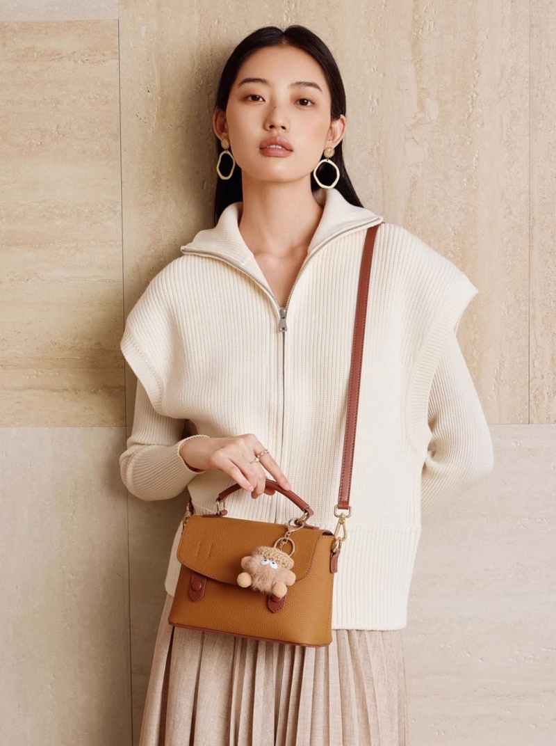 ショルダー バッグ 革 かわいい ショルダーバッグ ぬいぐるみ チャーム 大人 可愛い ショルダー バッグ ちょっとした お出かけ バッグ 女性 バッグ プレゼントカジュアル カバン