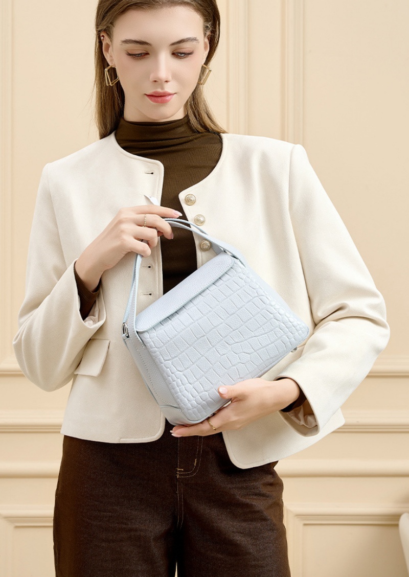 ショルダー バッグ ワニ 柄 クロコダイル 柄 ショルダー バッグ 本革 ショルダー バッグ カジュアル 3way ショルダー バッグ レディース 大人 可愛い ショルダー バッグ 30 代 女性 に 人気 の バッグ ショルダー バッグ ワニ 柄 クロコダイル 柄 ショルダー バッグ 本革 ショルダー バッグ カジュアル 3way ショルダー バッグ レディース 大人 可愛い ショルダー バッグ 30 代 女性 に 人気 の バッグ