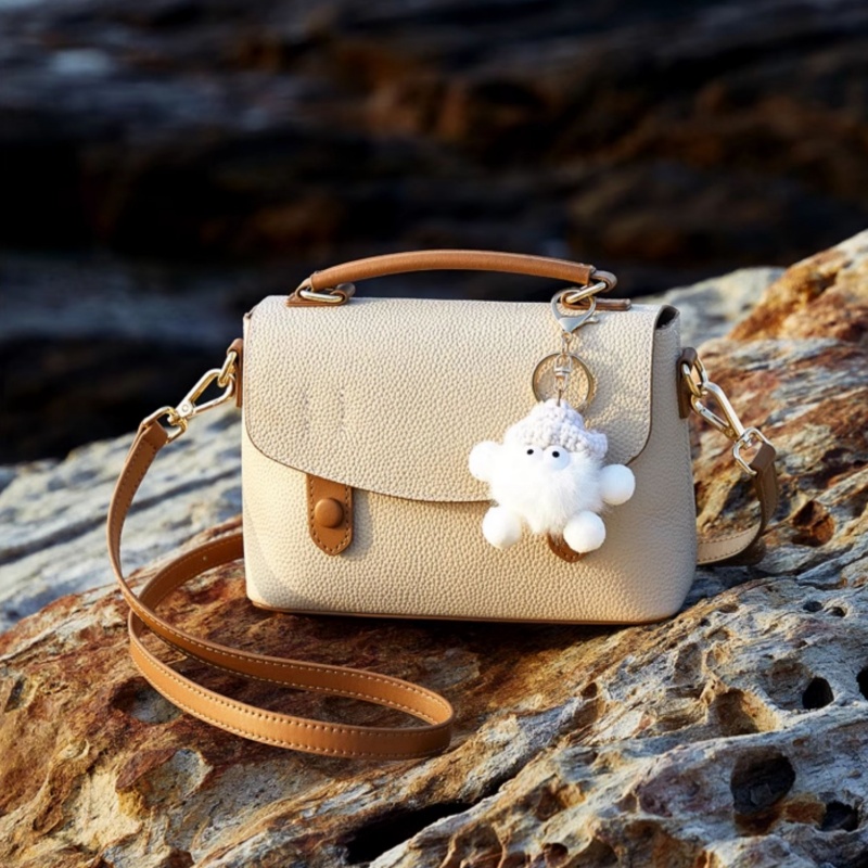 ショルダー バッグ 革 かわいい ショルダーバッグ ぬいぐるみ チャーム 大人 可愛い ショルダー バッグ ちょっとした お出かけ バッグ 女性 バッグ プレゼントカジュアル カバン