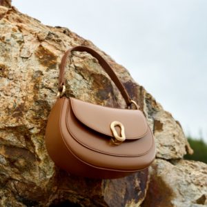 レディース ショルダーバッグ 本革 サドル バッグ 可愛い クロス ボディ ショルダー バッグ ハンドバッグ 安い かわいい ショルダー バッグ 女性 バッグ 人気 40 代 カジュアル 50 代 女性 人気 バッグ レディース ショルダーバッグ 本革 サドル バッグ 可愛い クロス ボディ ショルダー バッグ ハンドバッグ 安い かわいい ショルダー バッグ 女性 バッグ 人気 40 代 カジュアル 50 代 女性 人気 バッグ