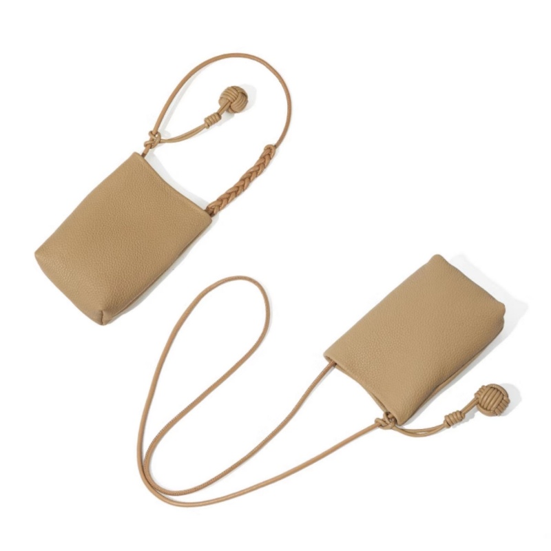 スマホ ポシェット 縦 型 本 革 ショルダー バッグ 普段 使い 可愛い ショルダー ポーチ ミニ ショルダー シンプル 大人 可愛い 斜 めがけ バッグ 軽い ミニポーチ 革 軽く て 丈夫 な ショルダー バッグ