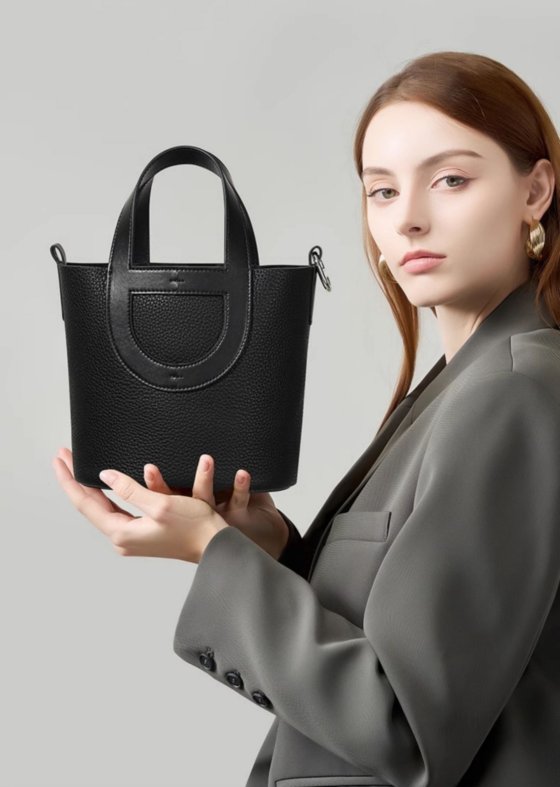 ショルダーバッグ レディース 人気 3way ショルダー バッグ レディース バケツ 型 バッグ 本 革 ハンド バッグ 本革 斜 めがけ バッグ 女性 バッグ 人気 40 代 ショルダーバッグ レディース 人気 3way ショルダー バッグ レディース バケツ 型 バッグ 本 革 ハンド バッグ 本革 斜 めがけ バッグ 女性 バッグ 人気 40 代