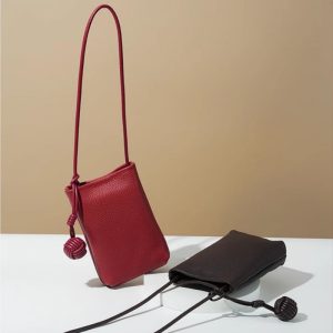 スマホ ポシェット 縦 型 本 革 ショルダー バッグ 普段 使い 可愛い ショルダー ポーチ ミニ ショルダー シンプル 大人 可愛い 斜 めがけ バッグ 軽い ミニポーチ 革 軽く て 丈夫 な ショルダー バッグ