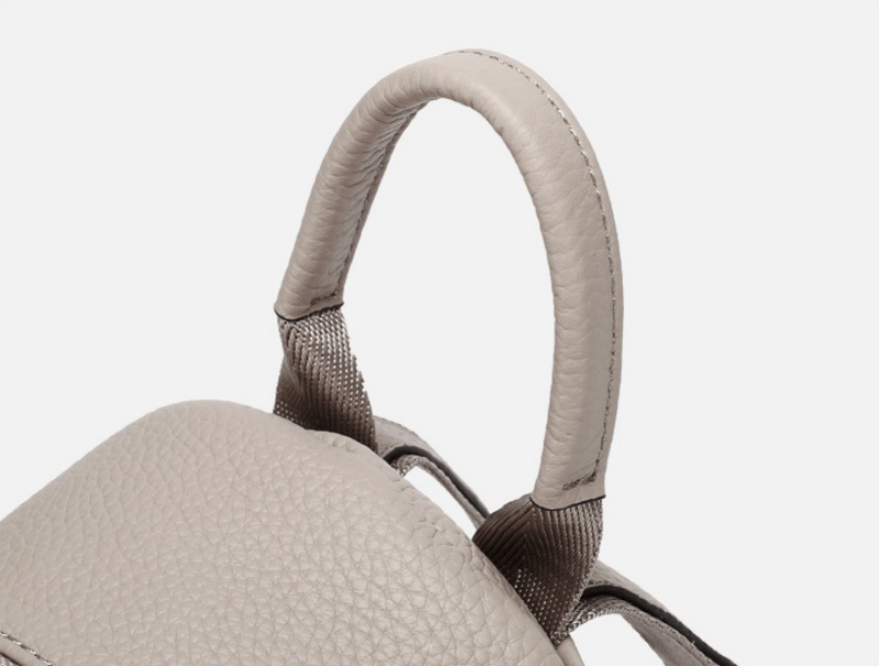 ワニ 柄 リュック サック 小さい バック パック 本革 バックパック 本 革 の リュック サック 大人 バック パック おしゃれ リュック サック レディース 軽量 カジュアル カバン