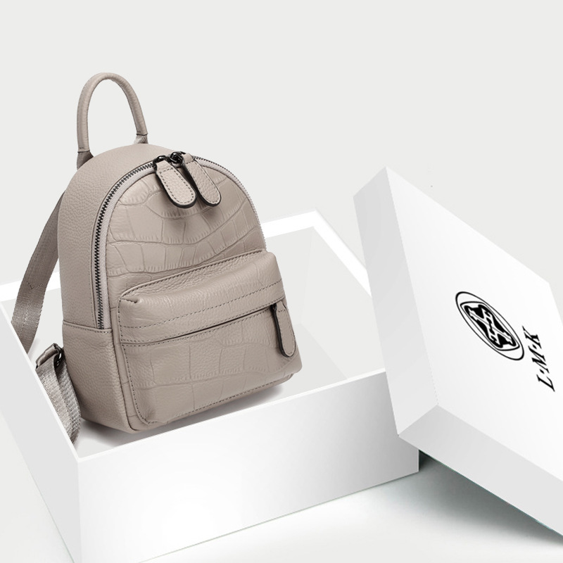 ワニ 柄 リュック サック 小さい バック パック 本革 バックパック 本 革 の リュック サック 大人 バック パック おしゃれ リュック サック レディース 軽量 カジュアル カバン