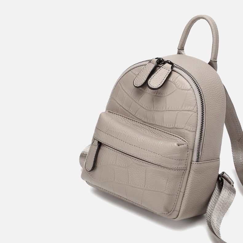 ワニ 柄 リュック サック 小さい バック パック 本革 バックパック 本 革 の リュック サック 大人 バック パック おしゃれ リュック サック レディース 軽量 カジュアル カバン