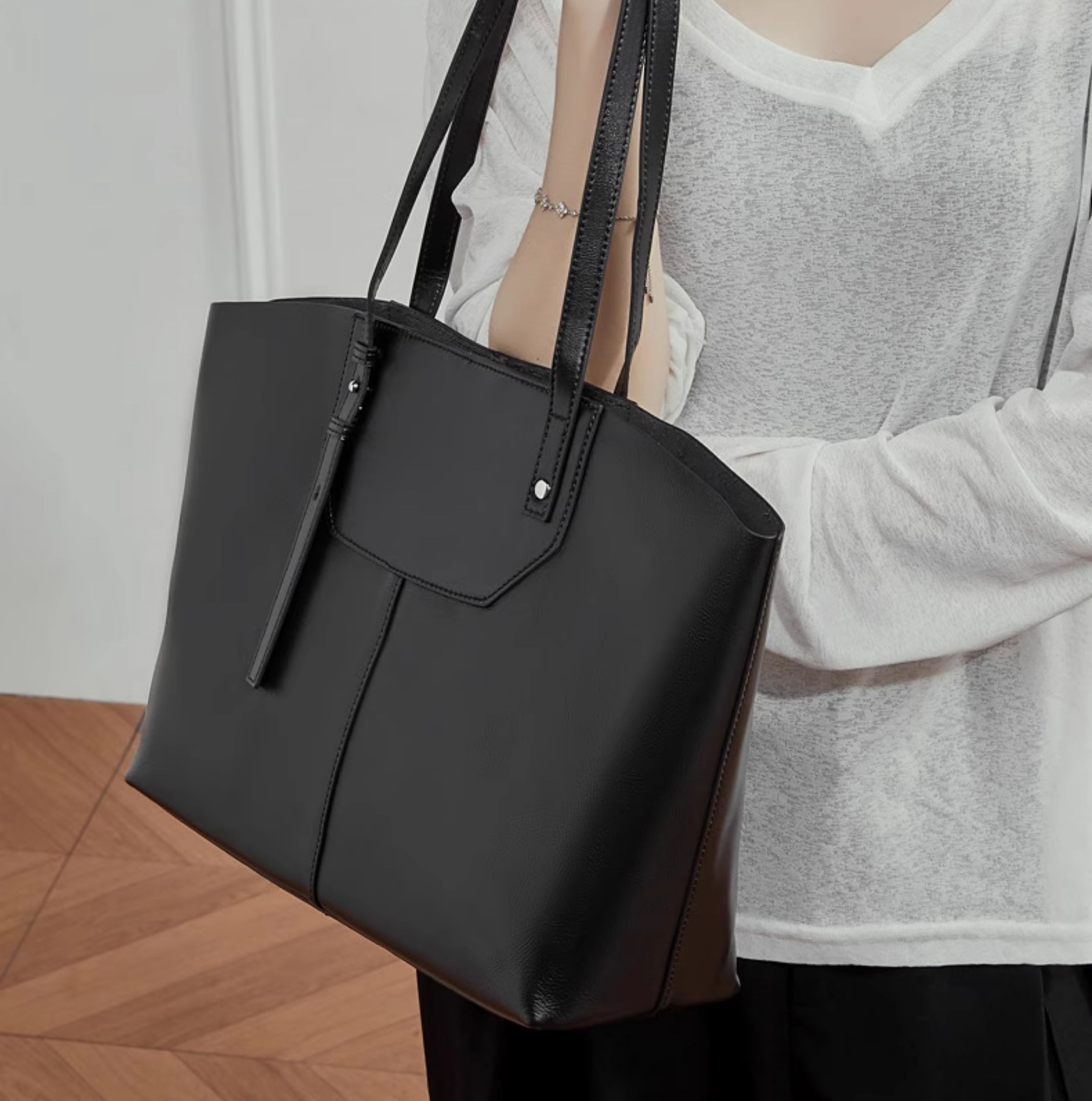 仕事 用 トート バッグ 女性 バッグ 人気 40 代 軽い トート バッグ 本 革 トート バッグ レディース 本 革 トート バッグ 柔らかい 通勤 バッグ レディース 40 代 ビジネス カバン 女性