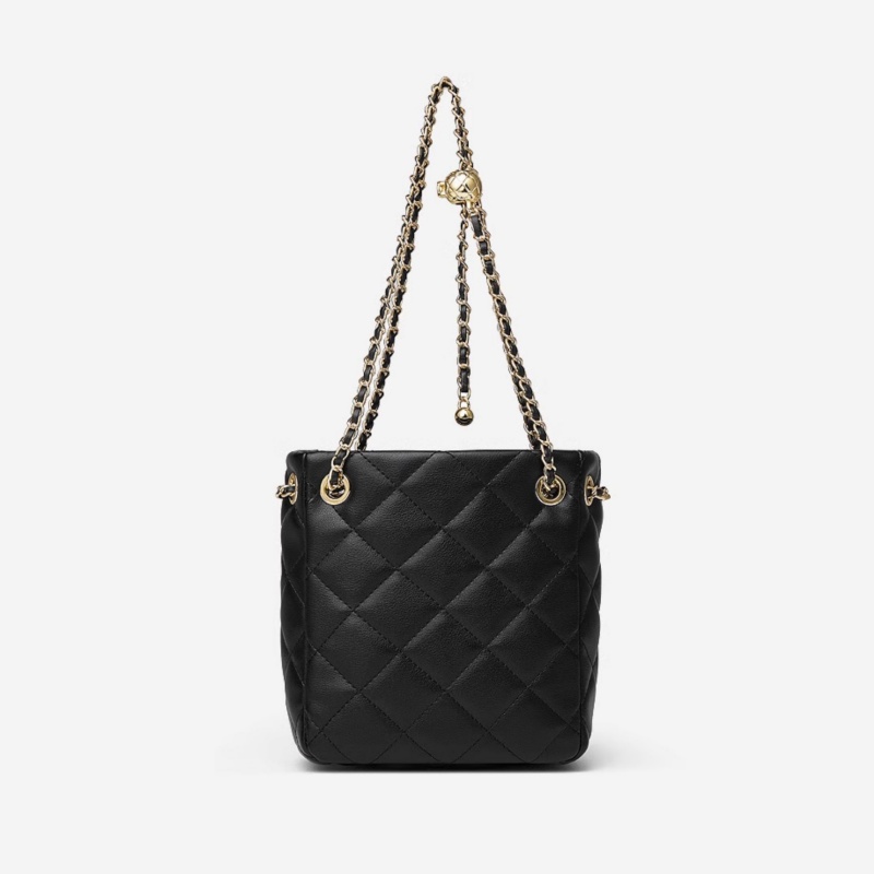 キルティング バッグ チェーン バケツ 型 巾着 ショルダー バッグ 本 革 ショルダー バッグ 小さめ きれい め ショルダー バッグ バッグ レディース おしゃれ 彼女 プレゼント 妻 プレゼント