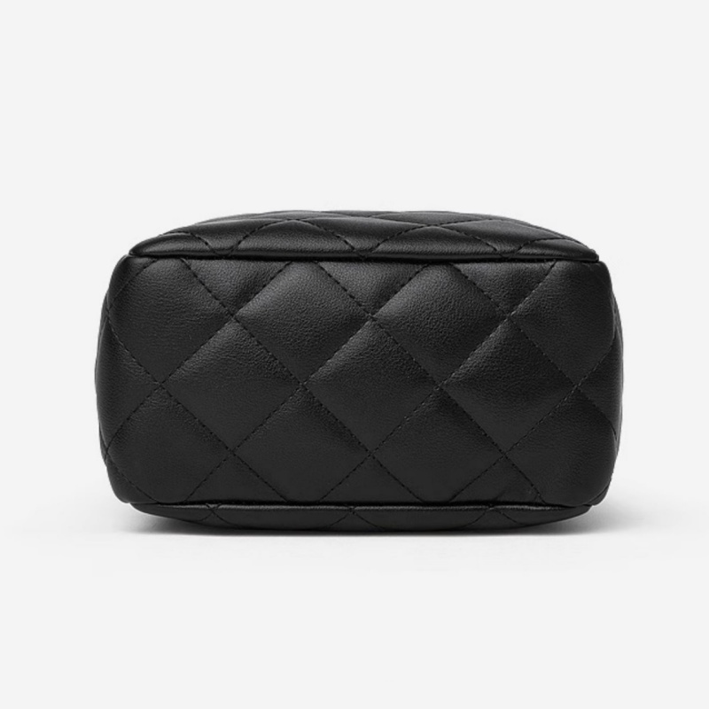 キルティング バッグ チェーン バケツ 型 巾着 ショルダー バッグ 本 革 ショルダー バッグ 小さめ きれい め ショルダー バッグ バッグ レディース おしゃれ 彼女 プレゼント 妻 プレゼント