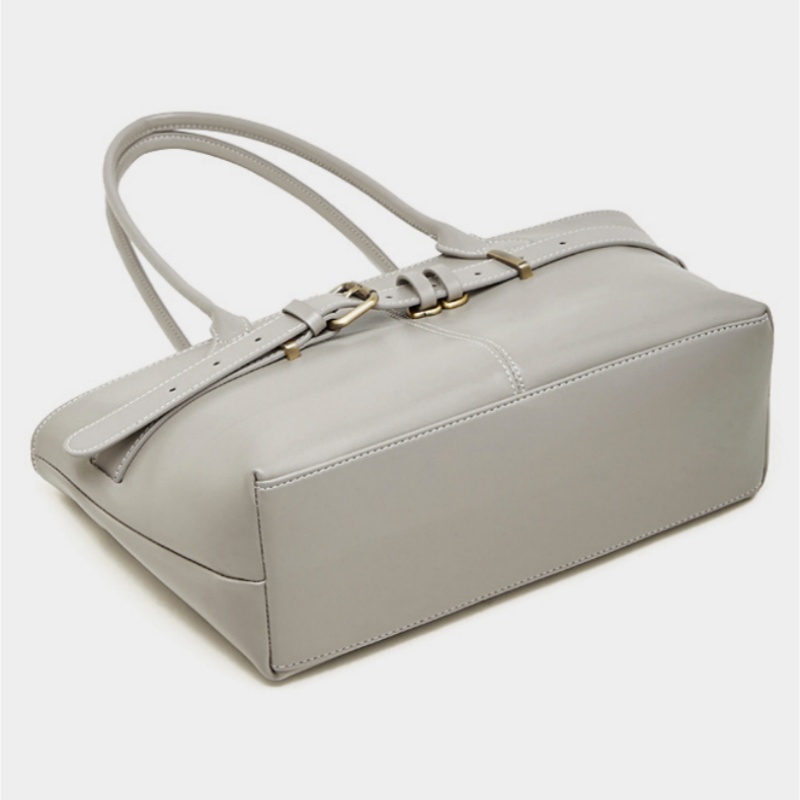 本革 トート バッグ ブラック フォーマル バッグ 通勤 バッグ 女性 40代 A4対応 肩掛け トートバッグ 通勤カバン レディース トートバッグ レディース 軽い