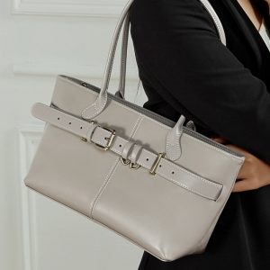 本革 トート バッグ ブラック フォーマル バッグ 通勤 バッグ 女性 40代 A4対応 肩掛け トートバッグ 通勤カバン レディース トートバッグ レディース 軽い