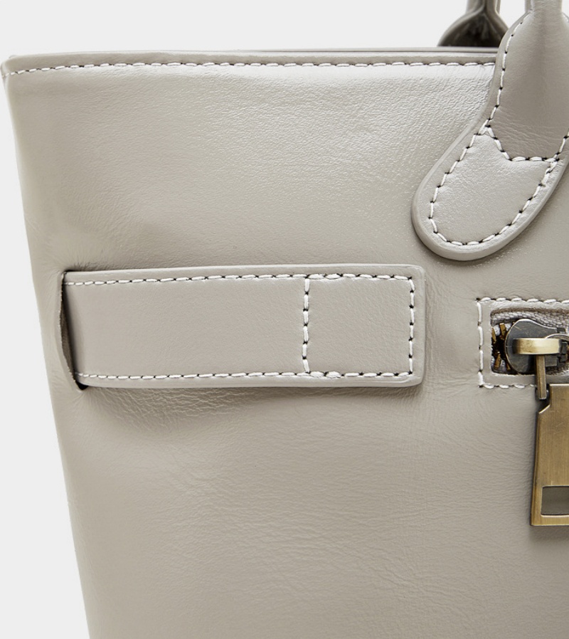 本革 トート バッグ ブラック フォーマル バッグ 通勤 バッグ 女性 40代 A4対応 肩掛け トートバッグ 通勤カバン レディース トートバッグ レディース 軽い