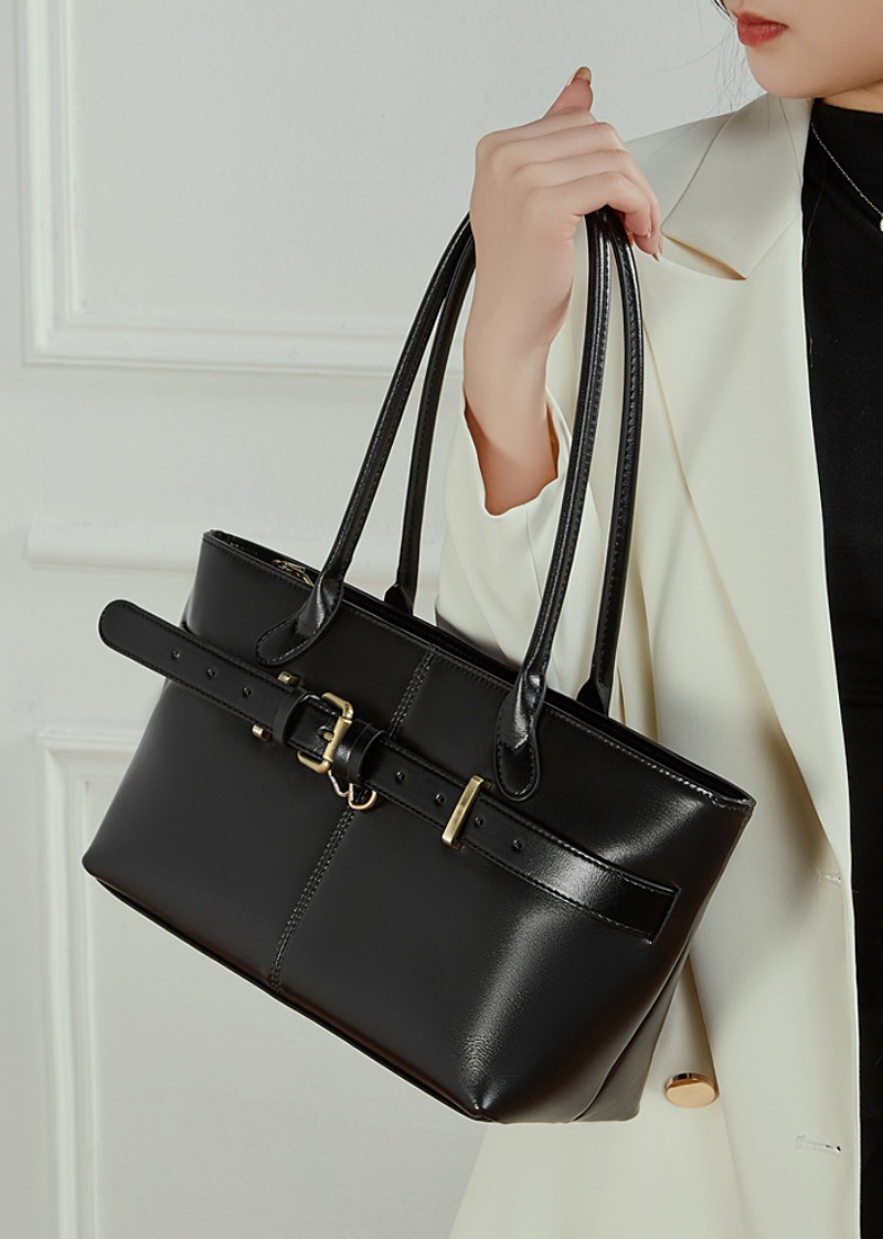 本革 トート バッグ ブラック フォーマル バッグ 通勤 バッグ 女性 40代 A4対応 肩掛け トートバッグ 通勤カバン レディース トートバッグ レディース 軽い