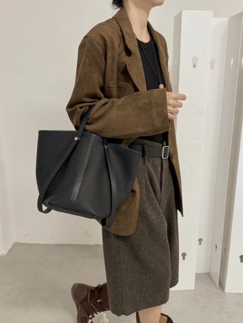 バケツ 型 トート バッグ 革 ミニポーチ 付き ショルダー バッグ 3way ショルダー バッグ レディース 女性 バッグ 人気 40 代 カジュアル 本 革 おしゃれ バッグ