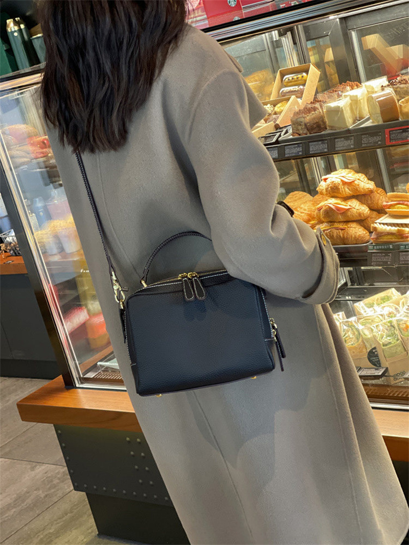 グレージュ ショルダー バッグ 本革 ショルダーバッグ レディース 卒業式 バッグ マザーズ バッグ 本 革 ショルダー バッグ 普段 使い 入園 式 カバン ショルダー バッグ レディース 人気 斜 めがけ 女性 バッグ 人気 50 代