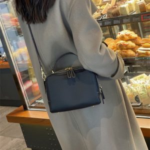 グレージュ ショルダー バッグ 本革 ショルダーバッグ レディース 卒業式 バッグ マザーズ バッグ 本 革 ショルダー バッグ 普段 使い 入園 式 カバン ショルダー バッグ レディース 人気 斜 めがけ 女性 バッグ 人気 50 代 グレージュ ショルダー バッグ 本革 ショルダーバッグ レディース 卒業式 バッグ マザーズ バッグ 本 革 ショルダー バッグ 普段 使い 入園 式 カバン ショルダー バッグ レディース 人気 斜 めがけ 女性 バッグ 人気 50 代