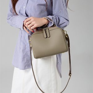 グレージュ ショルダー バッグ 本革 ショルダーバッグ レディース 卒業式 バッグ マザーズ バッグ 本 革 ショルダー バッグ 普段 使い 入園 式 カバン ショルダー バッグ レディース 人気 斜 めがけ 女性 バッグ 人気 50 代 グレージュ ショルダー バッグ 本革 ショルダーバッグ レディース 卒業式 バッグ マザーズ バッグ 本 革 ショルダー バッグ 普段 使い 入園 式 カバン ショルダー バッグ レディース 人気 斜 めがけ 女性 バッグ 人気 50 代