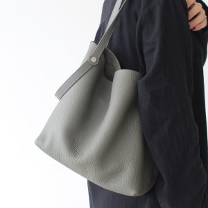 バケツ 型 トート バッグ 革 ミニポーチ 付き ショルダー バッグ 3way ショルダー バッグ レディース 女性 バッグ 人気 40 代 カジュアル 本 革 おしゃれ バッグ