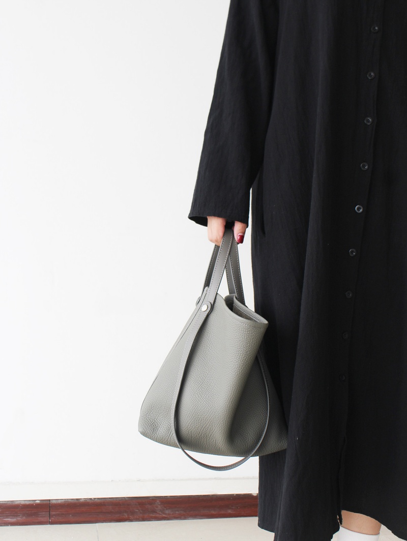 バケツ 型 トート バッグ 革 ミニポーチ 付き ショルダー バッグ 3way ショルダー バッグ レディース 女性 バッグ 人気 40 代 カジュアル 本 革 おしゃれ バッグ