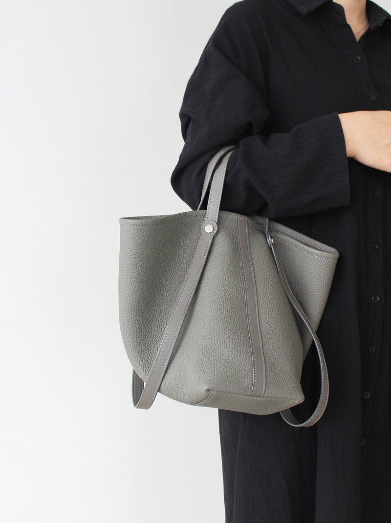 バケツ 型 トート バッグ 革 ミニポーチ 付き ショルダー バッグ 3way ショルダー バッグ レディース 女性 バッグ 人気 40 代 カジュアル 本 革 おしゃれ バッグ