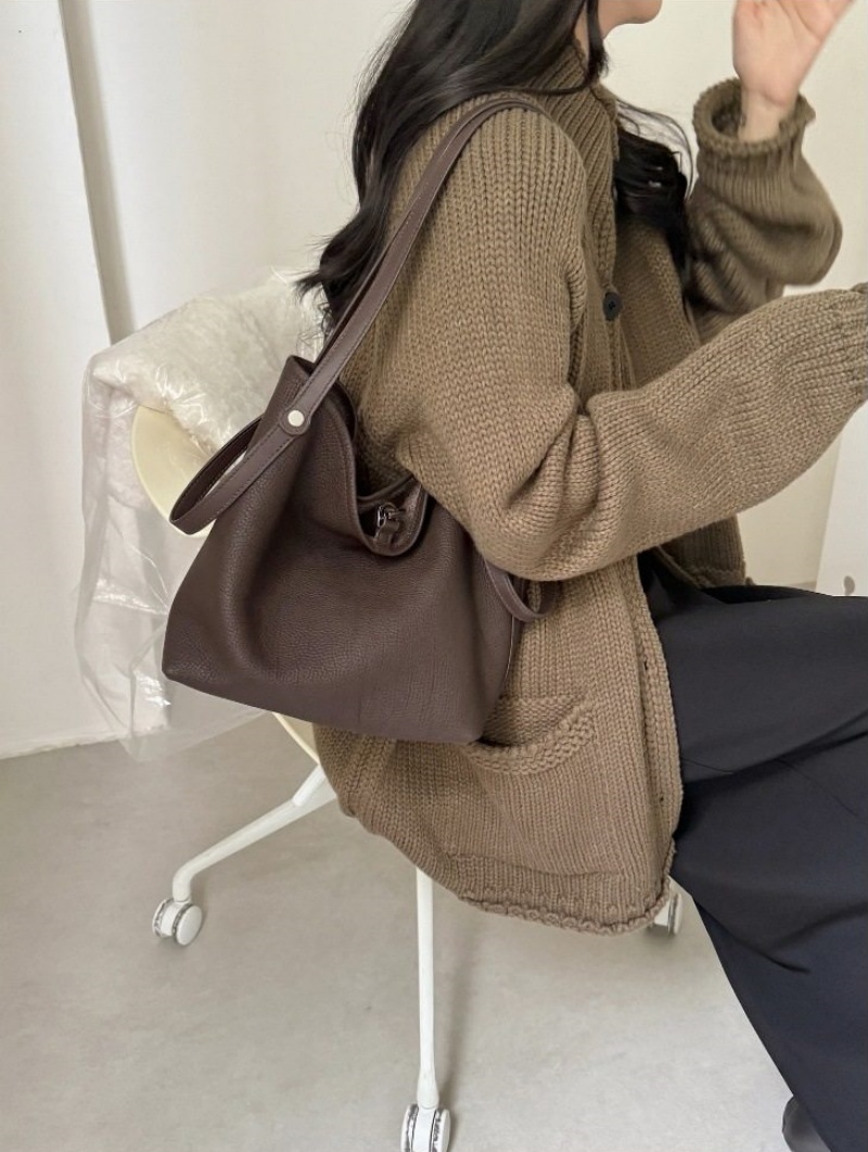 バケツ 型 トート バッグ 革 ミニポーチ 付き ショルダー バッグ 3way ショルダー バッグ レディース 女性 バッグ 人気 40 代 カジュアル 本 革 おしゃれ バッグ