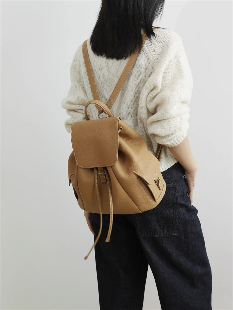 本革 リュック レディース レザー リュック かわいい 大人 カジュアル カバン 大人 バック パック おしゃれ 革 製 リュック サック レディース通勤 通学