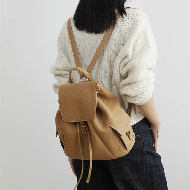 本革 リュック レディース レザー リュック かわいい 大人 カジュアル カバン 大人 バック パック おしゃれ 革 製 リュック サック レディース通勤 通学 本革 リュック レディース レザー リュック かわいい 大人 カジュアル カバン 大人 バック パック おしゃれ 革 製 リュック サック レディース通勤 通学 - 画像 (2)