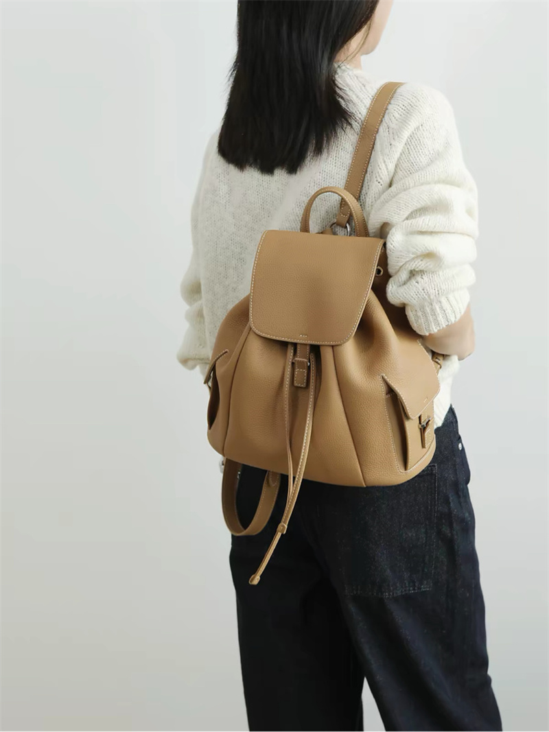 本革 リュック レディース レザー リュック かわいい 大人 カジュアル カバン 大人 バック パック おしゃれ 革 製 リュック サック レディース通勤 通学