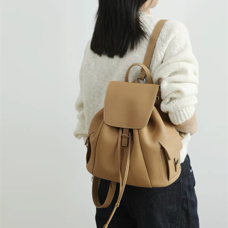 本革 リュック レディース レザー リュック かわいい 大人 カジュアル カバン 大人 バック パック おしゃれ 革 製 リュック サック レディース通勤 通学 本革 リュック レディース レザー リュック かわいい 大人 カジュアル カバン 大人 バック パック おしゃれ 革 製 リュック サック レディース通勤 通学 - 画像 (4)