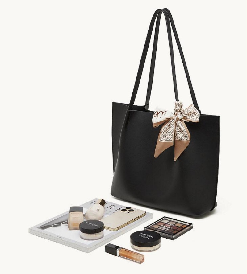 本革 トートバッグ レディース A4対応 通勤バッグ スカーフ付き レザーバッグ 大容量 バッグ 大人可愛い ビジネス 肩掛け バッグ 牛革 シンプル 軽量