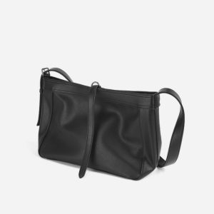 本革 ショルダーバッグ メンズ バッグ 斜 めがけ 大 容量 メンズバッグ レザー 肩掛けバッグ 黒 メッセンジャー バッグ メンズ カバン 通勤 通学 ブラック 本革 ショルダーバッグ メンズ バッグ 斜 めがけ 大 容量 メンズバッグ レザー 肩掛けバッグ 黒 メッセンジャー バッグ メンズ カバン 通勤 通学 ブラック